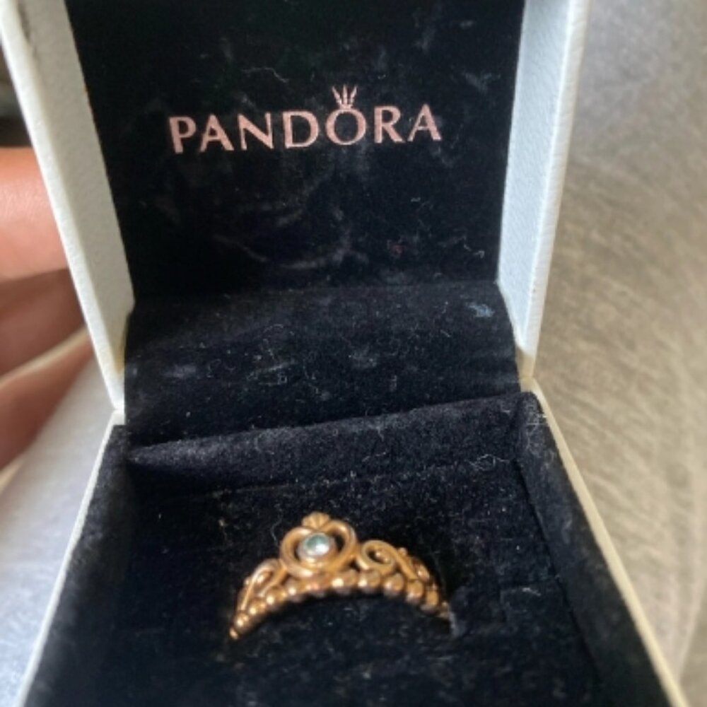 Pandora Princess ring